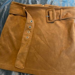 Suede mini skirt with belt